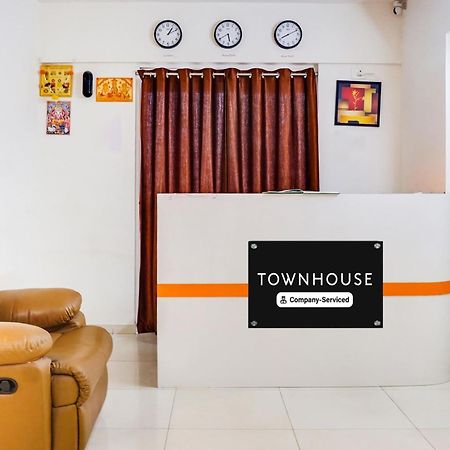 Super Townhouse Lohegaon Near Pune Airport Formerly Landmark Regency Lohogaon Zewnętrze zdjęcie